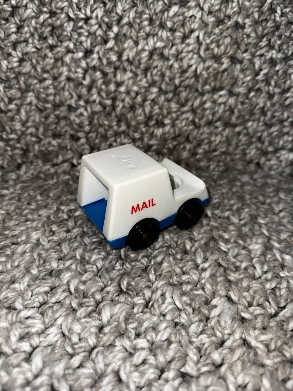 Vintage 1986 Fisher Price Little People Mail Truck Vehicle With Mailman Figure